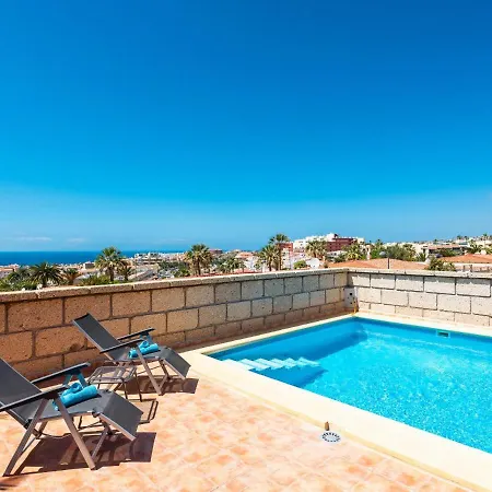 Incredible Fuente, Ocean View, Heated Pool! アデヘ