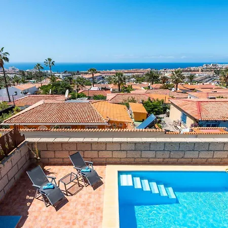 Incredible Fuente, Ocean View, Heated Pool! アデヘ