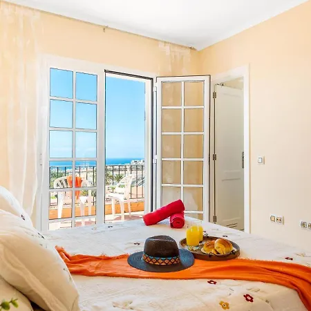 فيلة Incredible Fuente, Ocean View, Heated Pool!